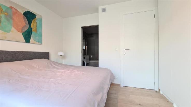 Superbe Appartement Neuf Et Moderne A Льеж Экстерьер фото