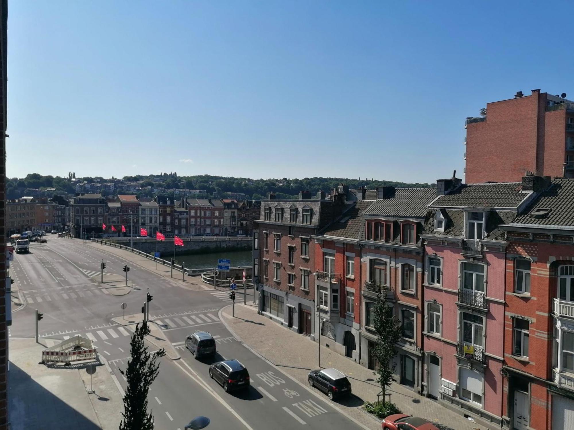 Superbe Appartement Neuf Et Moderne A Льеж Экстерьер фото