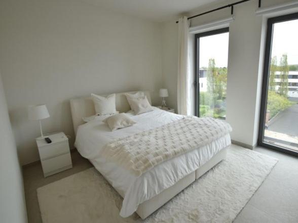 Superbe Appartement Neuf Et Moderne A Льеж Экстерьер фото